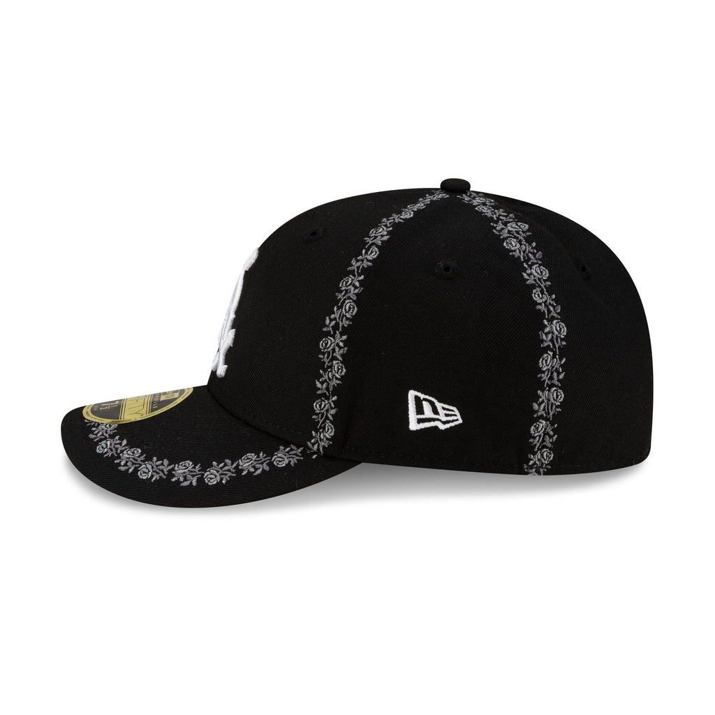 https://cdn.shopify.com/s/files/1/0601/2554/4675/files/14736991_LP59FIFTY_JAPANFW25_CHIWHI_BLACK_LSIDE.jpg?v=1761576592