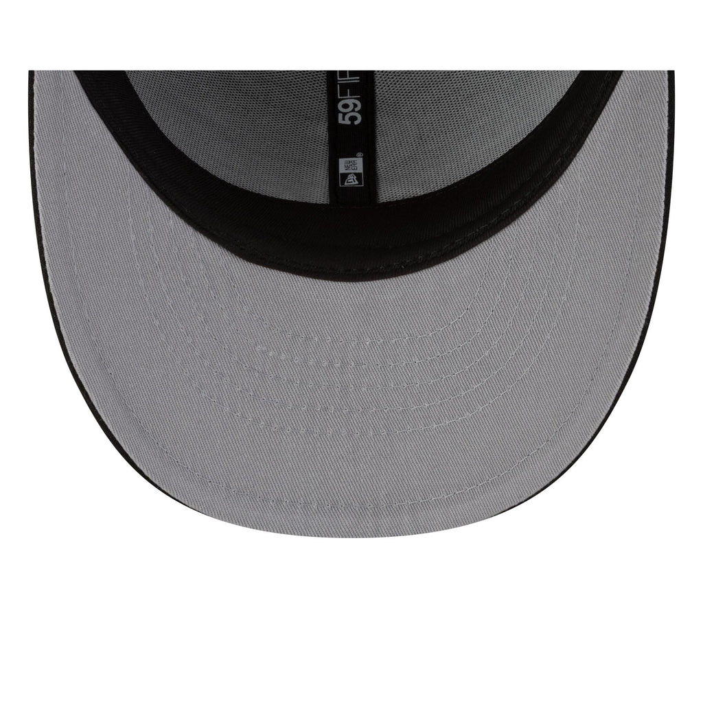 https://cdn.shopify.com/s/files/1/0601/2554/4675/files/14736991_LP59FIFTY_JAPANFW25_CHIWHI_BLACK_UV.jpg?v=1761576593