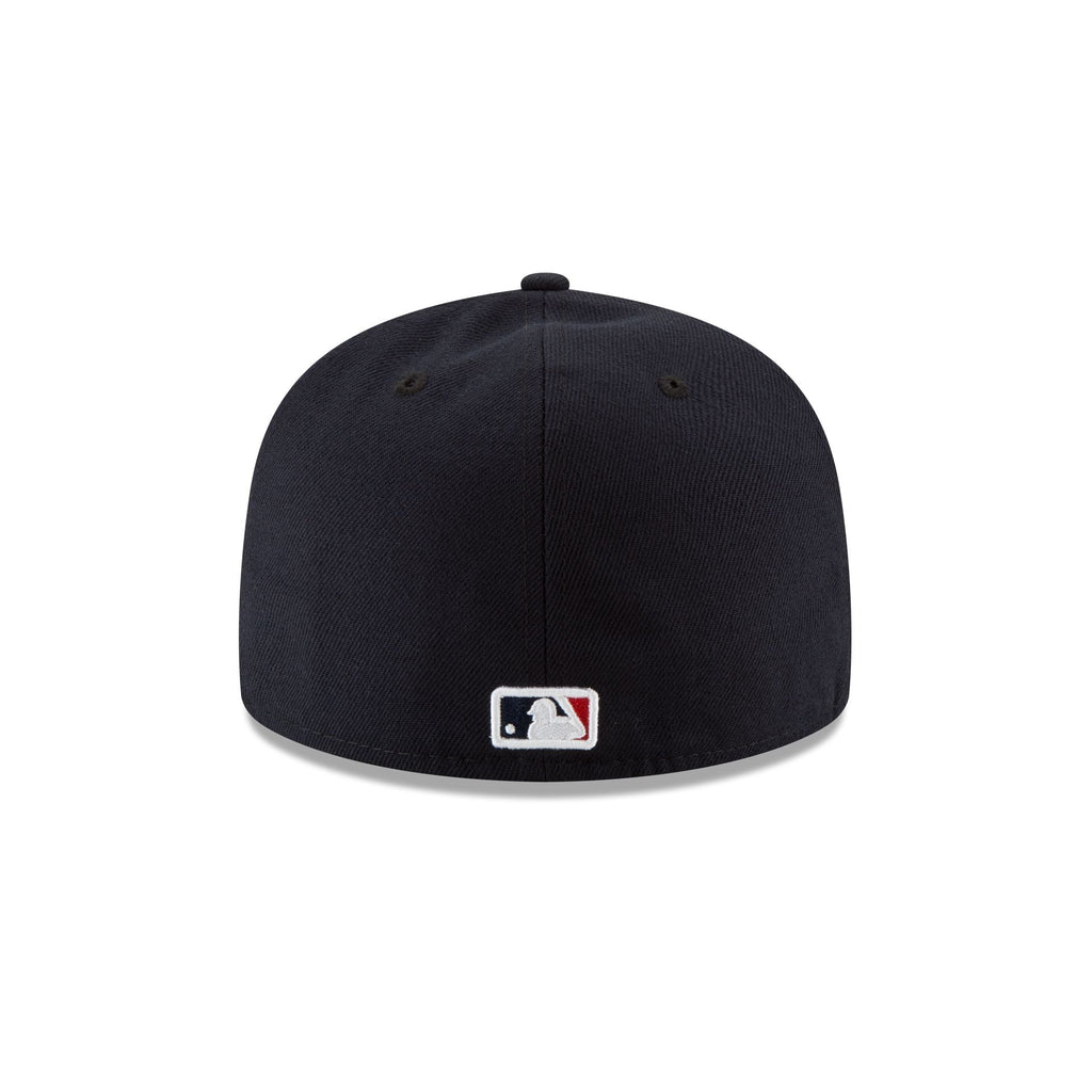 https://cdn.shopify.com/s/files/1/0601/2554/4675/files/14939977_59FIFTY_MLBGMPOSTSEASONSP25_BOSRED_R.jpg?v=1758891958