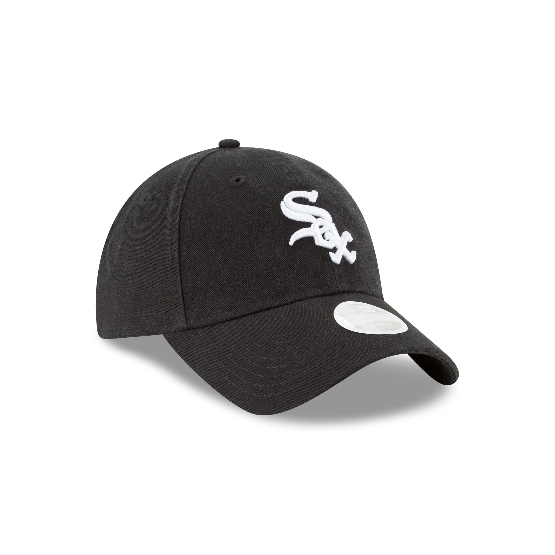 https://cdn.shopify.com/s/files/1/0601/2554/4675/files/60235359_W9TWENTY_WCRECLASSTWPRI_CHIWHI_OTC_3QR.jpg?v=1705600999