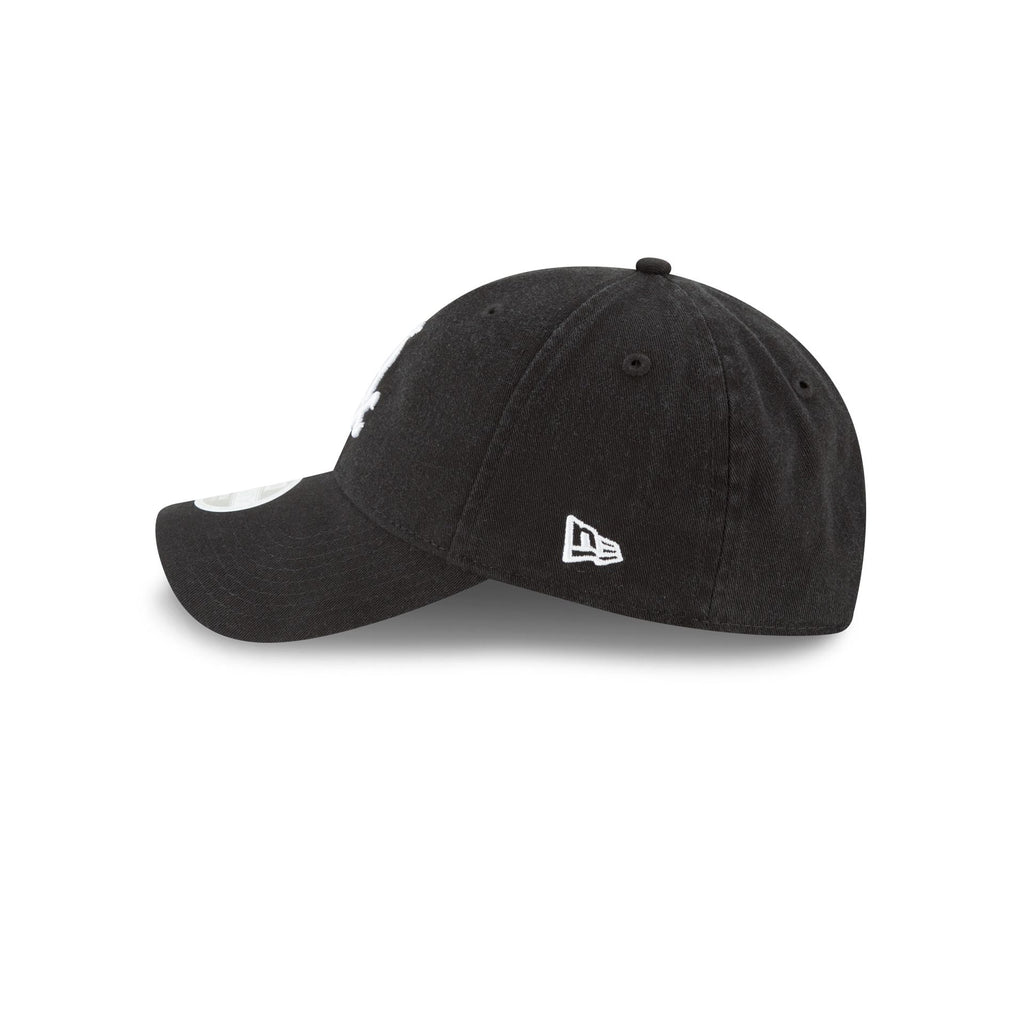 https://cdn.shopify.com/s/files/1/0601/2554/4675/files/60235359_W9TWENTY_WCRECLASSTWPRI_CHIWHI_OTC_LSIDE.jpg?v=1705600999