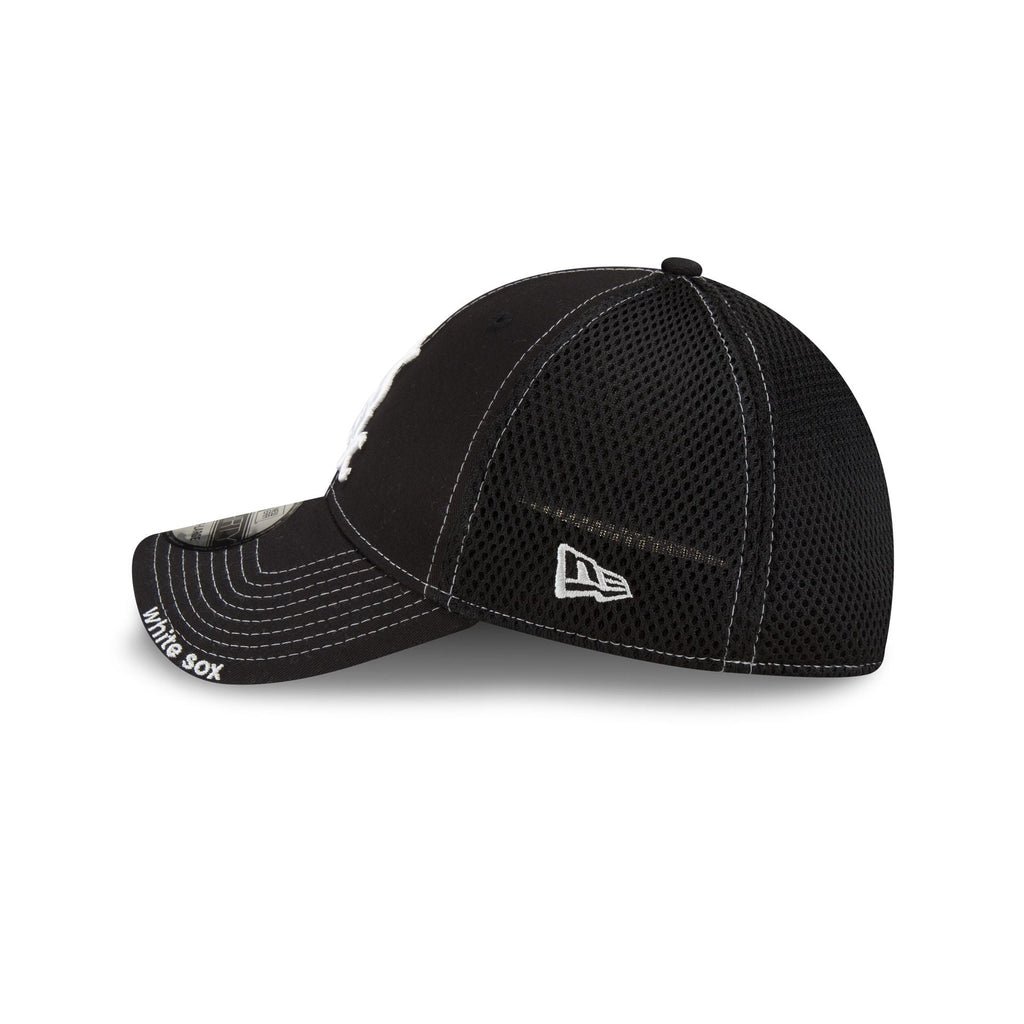 https://cdn.shopify.com/s/files/1/0601/2554/4675/files/60286955_39THIRTY_MLBSTOCK_CHIWHI_BLACK_LSIDE.jpg?v=1715264996