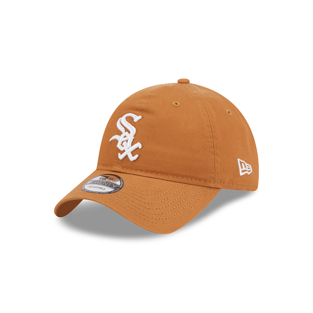 https://cdn.shopify.com/s/files/1/0601/2554/4675/products/60404484_9TWENTY_EVERGREEN_CHIWHI_LBZLBZOTC_3QL.png?v=1687271911
