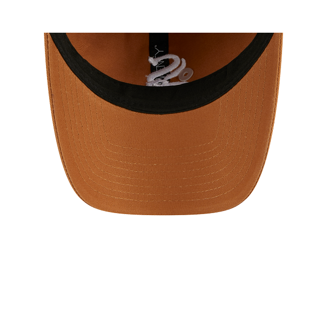 https://cdn.shopify.com/s/files/1/0601/2554/4675/products/60404484_9TWENTY_EVERGREEN_CHIWHI_LBZLBZOTC_UV.png?v=1687271912