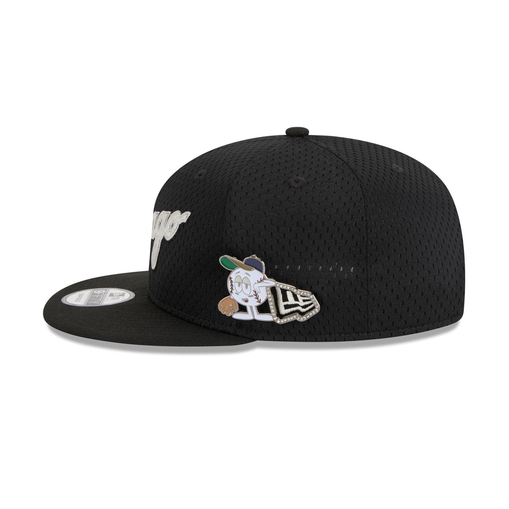 https://cdn.shopify.com/s/files/1/0601/2554/4675/files/60426606_9FIFTY_POST-UPPIN_CHIWHI_BLK_LSIDE.jpg?v=1693420921