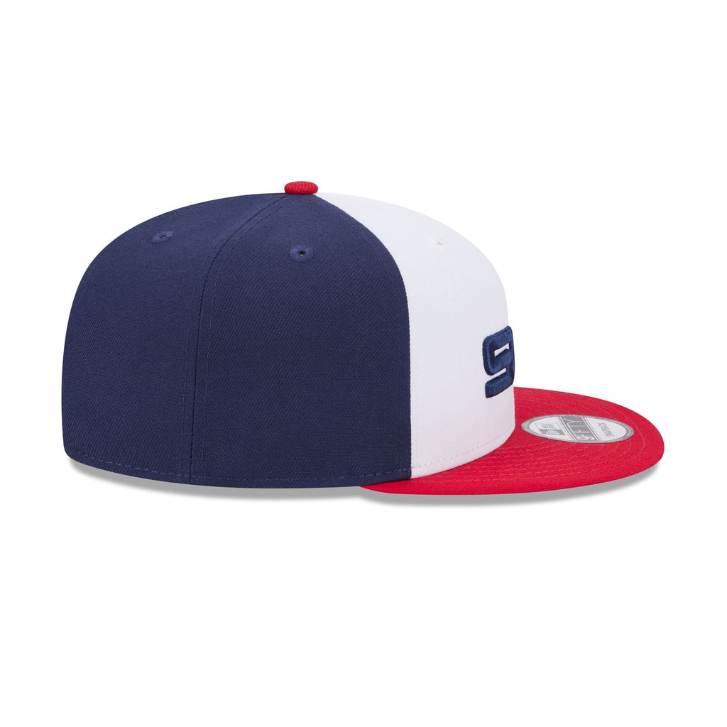 https://cdn.shopify.com/s/files/1/0601/2554/4675/files/60440193_9FIFTY_950EGACOTCOTCOTC_CHIWHI_OTC_RSIDE.jpg?v=1713795131