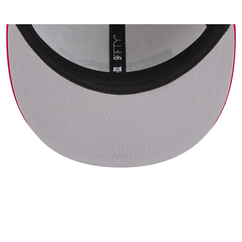 https://cdn.shopify.com/s/files/1/0601/2554/4675/files/60440193_9FIFTY_950EGACOTCOTCOTC_CHIWHI_OTC_UV.jpg?v=1713795131