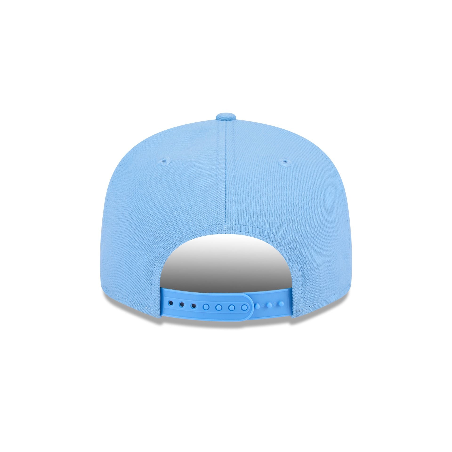 https://cdn.shopify.com/s/files/1/0601/2554/4675/files/60440322_9FIFTY_950EGSKYSKYOTC_ARIDIACO_SKY_R.jpg?v=1713795117