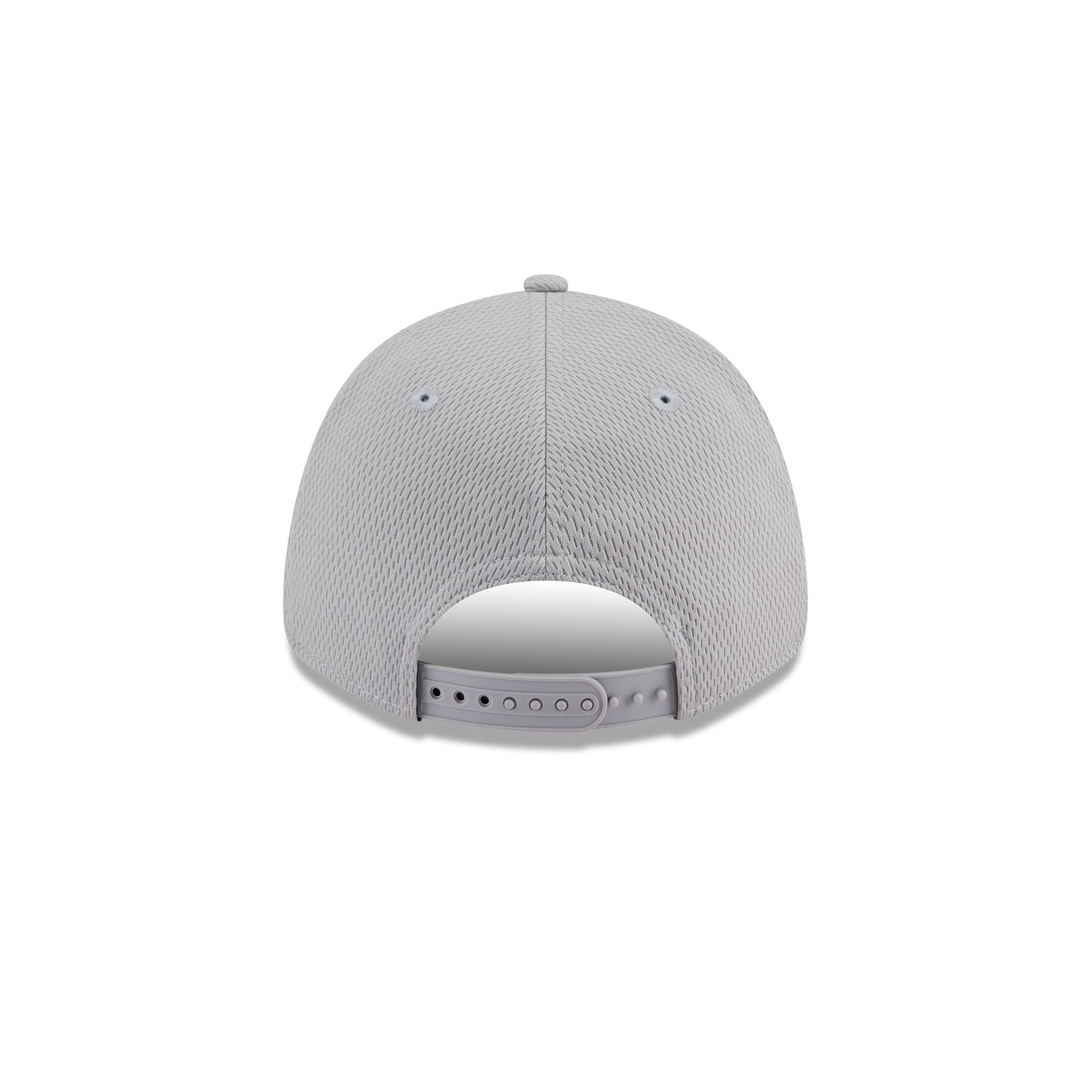 https://cdn.shopify.com/s/files/1/0601/2554/4675/files/60441957_9FORTYSS_940SSEGGRAGRAOTC_CHIWHI_GRA_R.jpg?v=1713795133