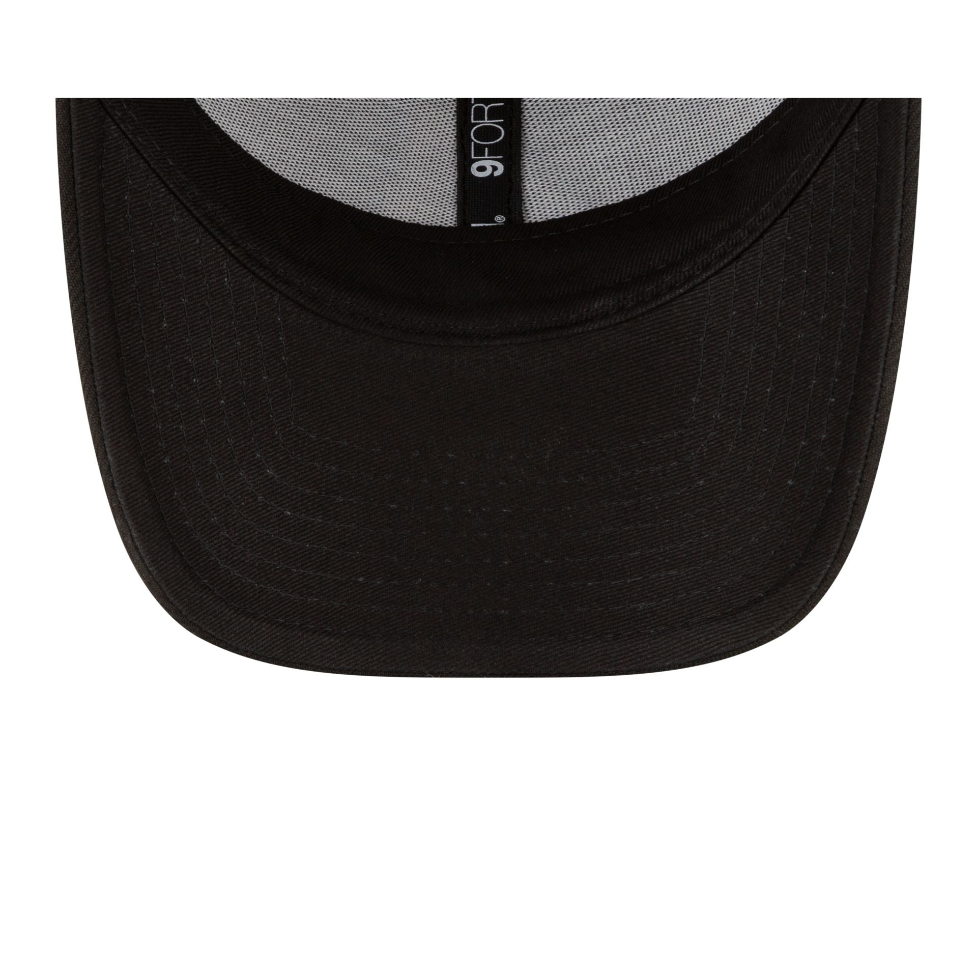 https://cdn.shopify.com/s/files/1/0601/2554/4675/files/60495370_60498446_9FORTY_THELEAGUEALT_ARIDIA_BLKBLK_UV.jpg?v=1705601002