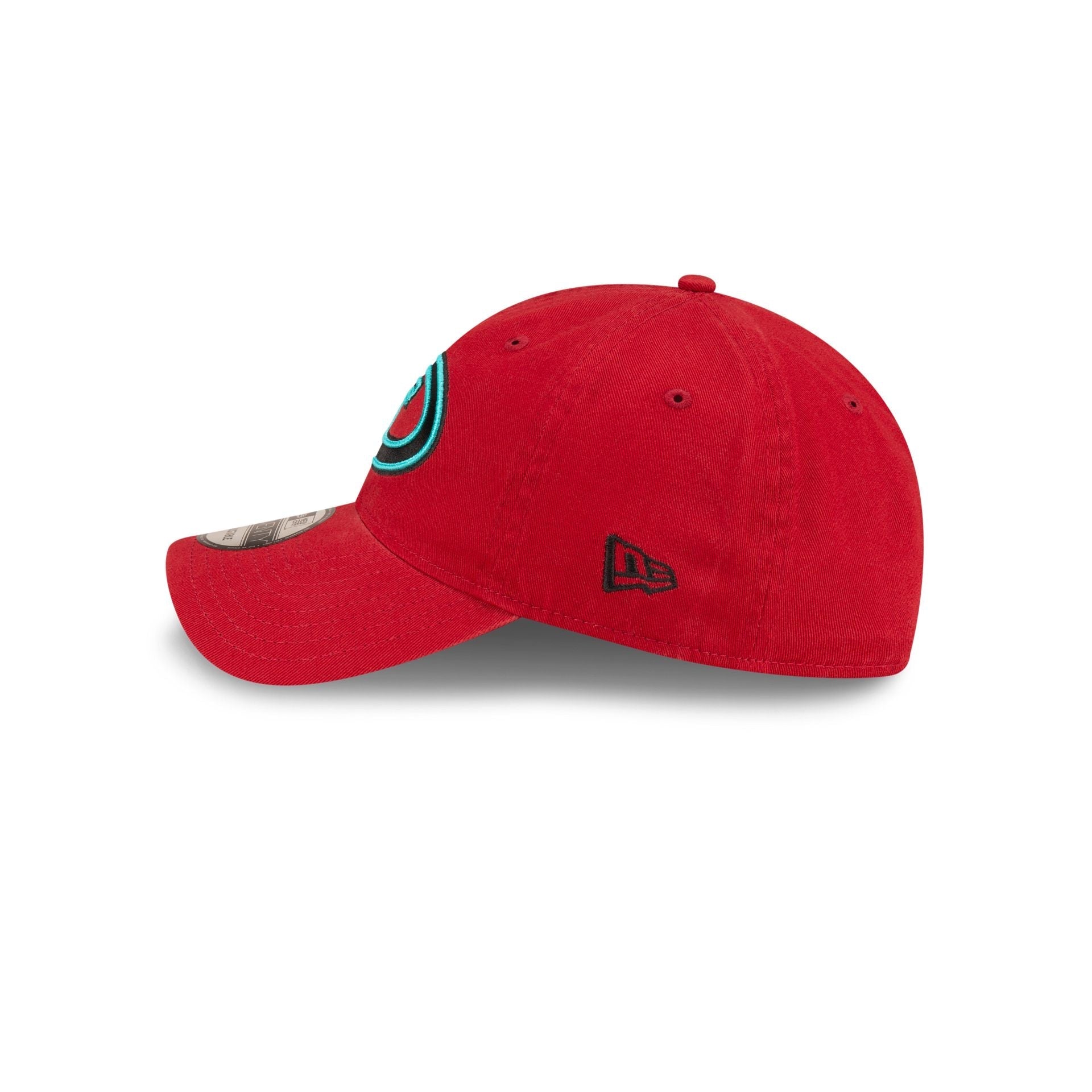 https://cdn.shopify.com/s/files/1/0601/2554/4675/files/60495381_9TWENTY_CORECLASSIC20ALT2_ARIDIA_OTCOTC_LSIDE.jpg?v=1705601002