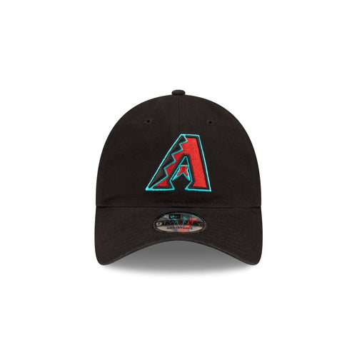 https://cdn.shopify.com/s/files/1/0601/2554/4675/files/60495382_9TWENTY_CORECLASSIC20ALT_ARIDIA_BLKBLK_F.jpg?v=1705601002