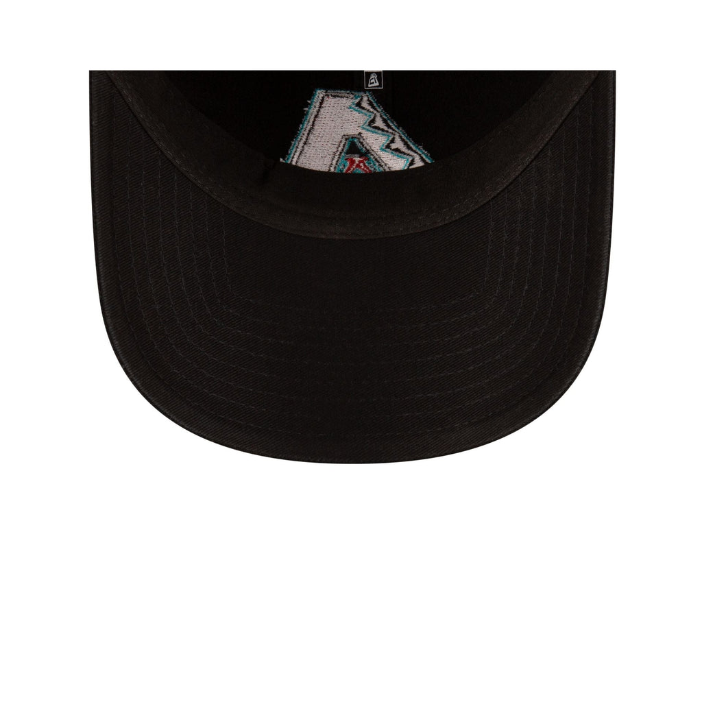 https://cdn.shopify.com/s/files/1/0601/2554/4675/files/60495382_9TWENTY_CORECLASSIC20ALT_ARIDIA_BLKBLK_UV.jpg?v=1705601002
