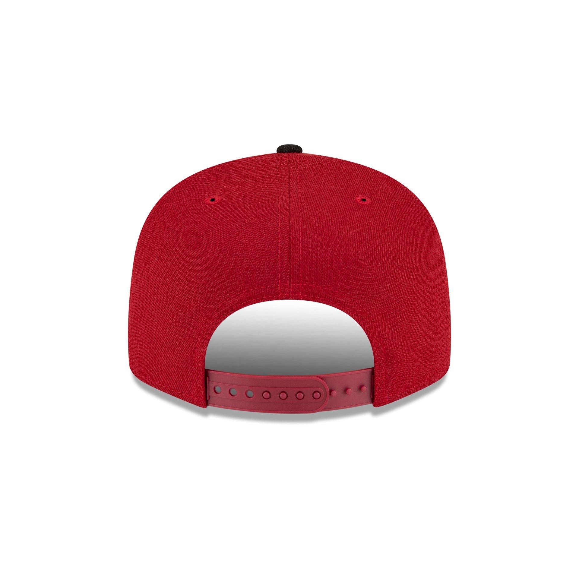 https://cdn.shopify.com/s/files/1/0601/2554/4675/files/60496177_9FIFTY_BASICSNAP_ARIDIA_OTCBLK_R.jpg?v=1705601001