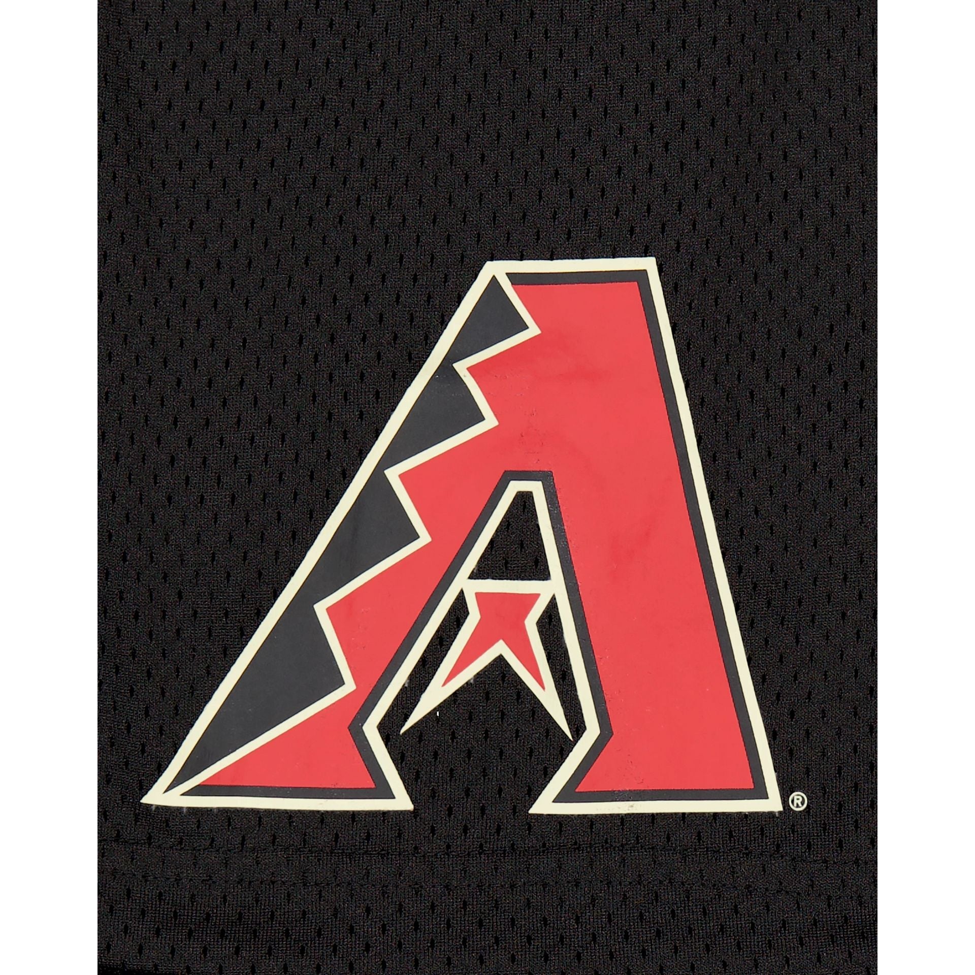 https://cdn.shopify.com/s/files/1/0601/2554/4675/files/60500390_SHORTS_BLACKSHORTS_ARIDIA_BLK_DETAIL2.jpg?v=1710254264