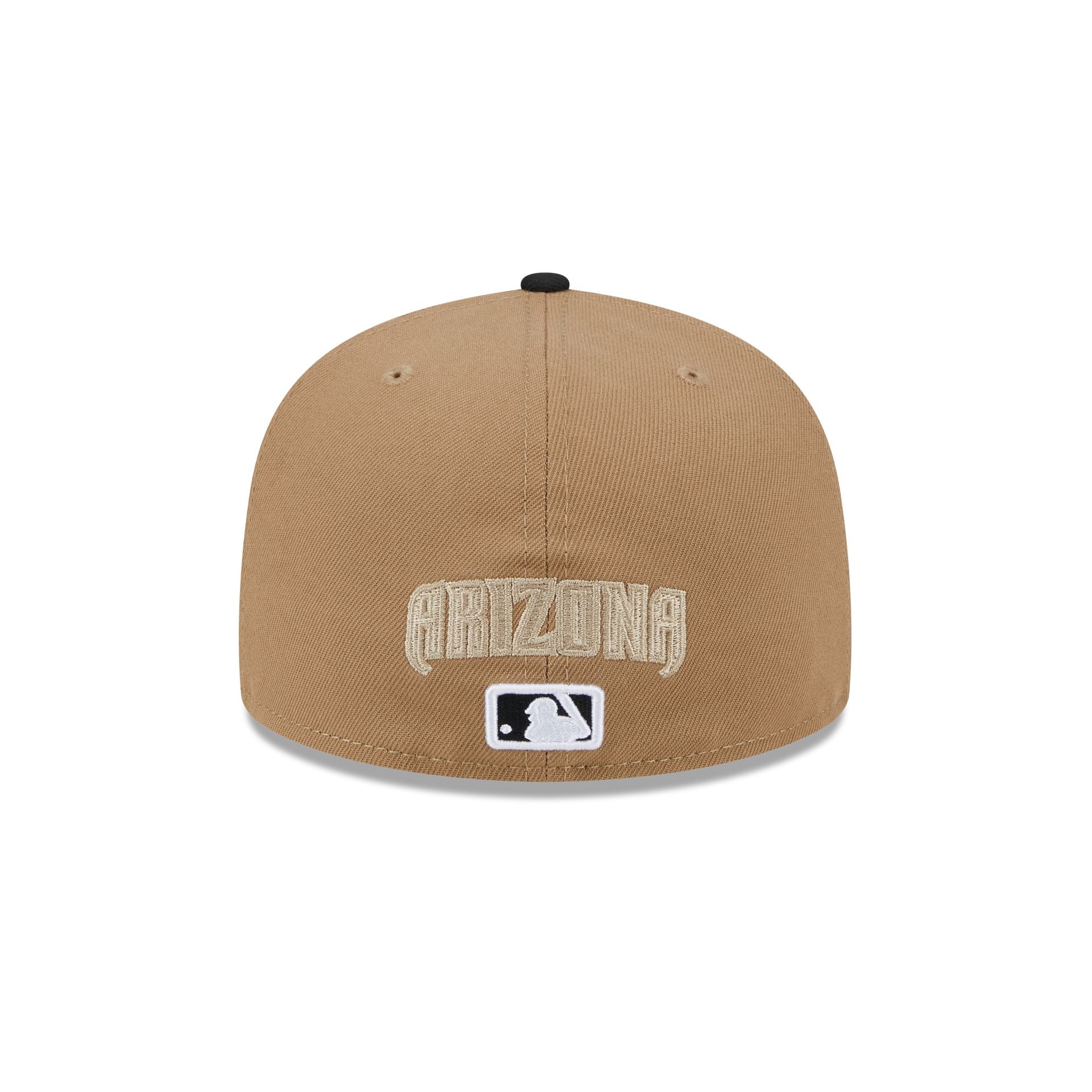 https://cdn.shopify.com/s/files/1/0601/2554/4675/files/60573327_59FIFTY_CLASSIC8-BITWORDMA_ARIDIA_KHK_R.jpg?v=1726173632