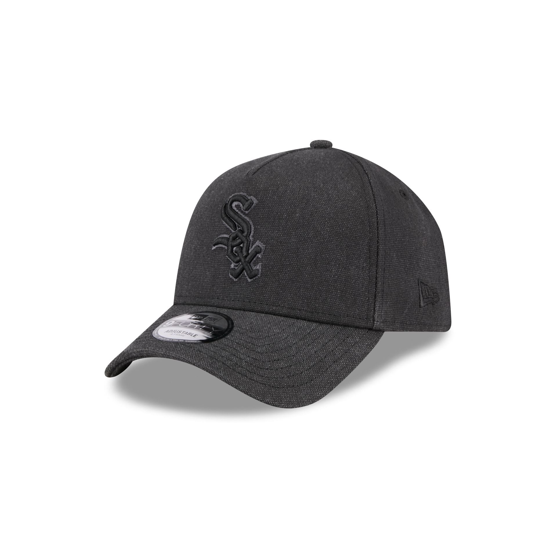 https://cdn.shopify.com/s/files/1/0601/2554/4675/files/60573445_AF9FORTY_LOGOESSENTIALS_CHIWHI_BLK_3QL.jpg?v=1726173638