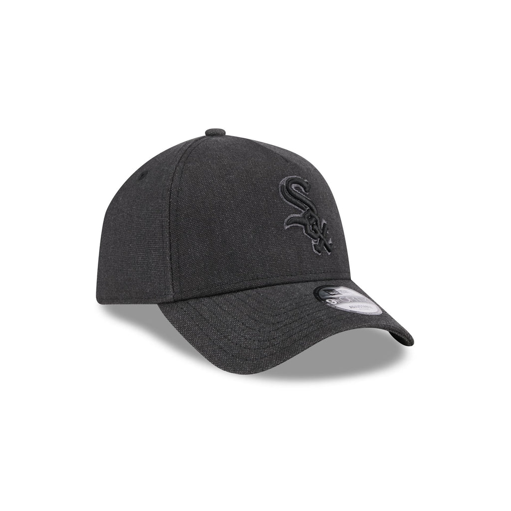 https://cdn.shopify.com/s/files/1/0601/2554/4675/files/60573445_AF9FORTY_LOGOESSENTIALS_CHIWHI_BLK_3QR.jpg?v=1726173638