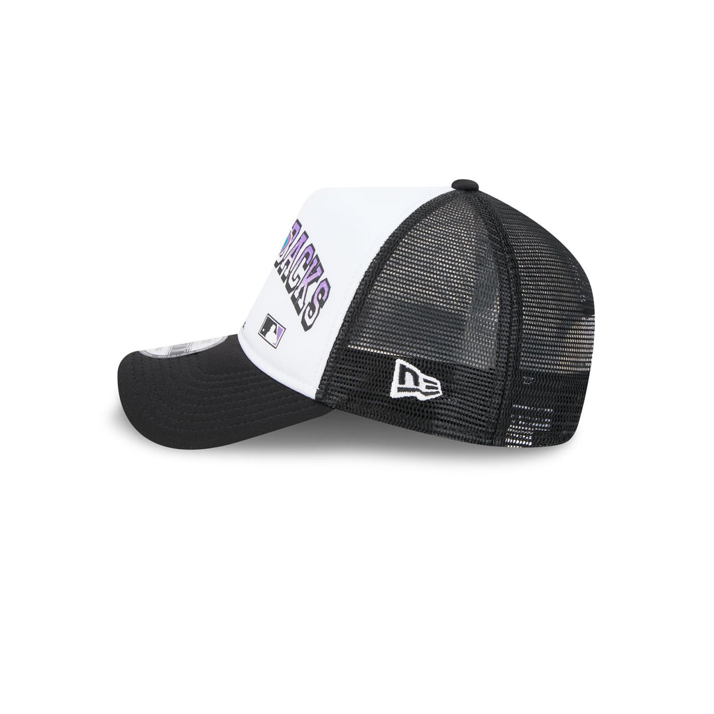 https://cdn.shopify.com/s/files/1/0601/2554/4675/files/60573565_AF9FORTY_RETROWORDMARK_ARIDIACO_OTC_LSIDE.jpg?v=1723664222