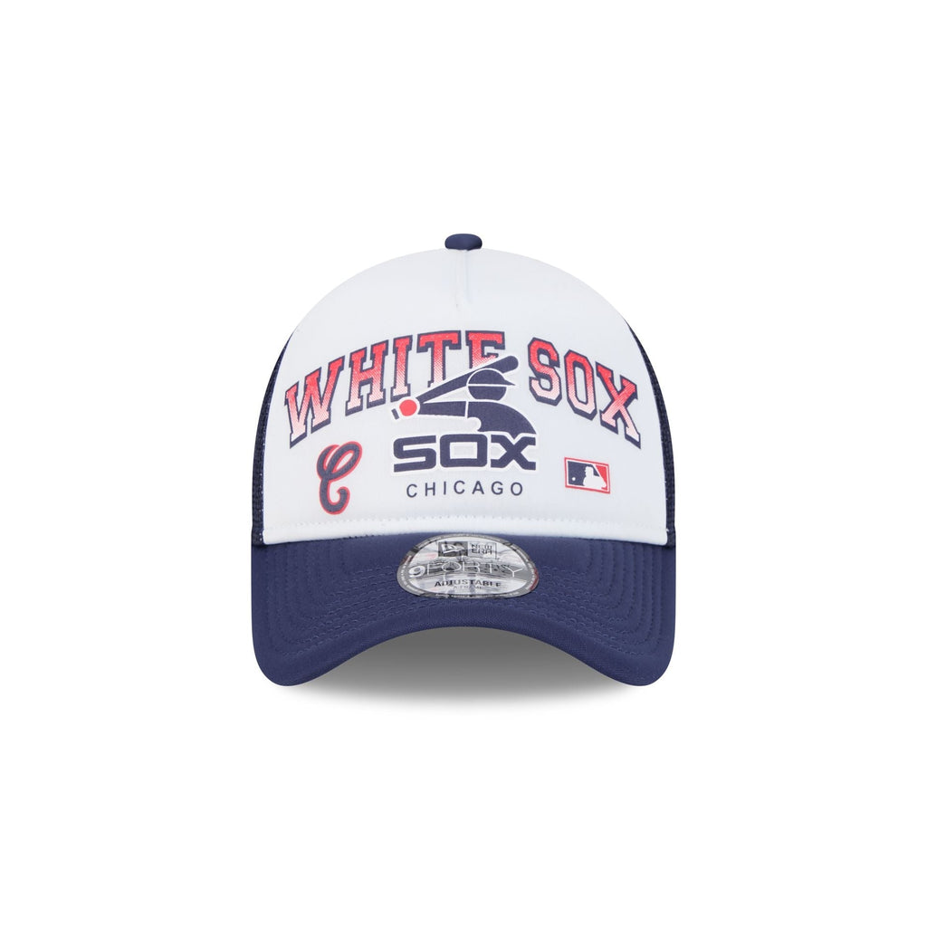 https://cdn.shopify.com/s/files/1/0601/2554/4675/files/60573570_AF9FORTY_RETROWORDMARK_CHIWHICO_OTC_F.jpg?v=1723664222