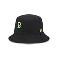 https://cdn.shopify.com/s/files/1/0601/2554/4675/files/60579256_ECOMBKT22727BOSREDBLK_3QL.jpg?v=1722364584