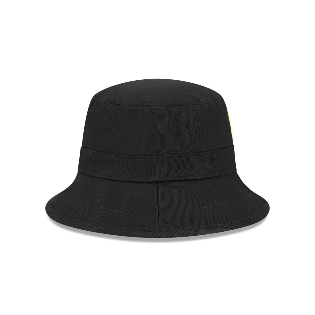 https://cdn.shopify.com/s/files/1/0601/2554/4675/files/60579256_ECOMBKT22727BOSREDBLK_RSIDE.jpg?v=1722364583
