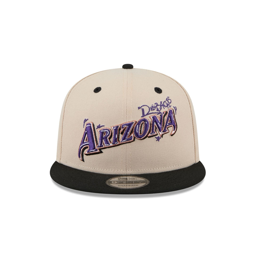https://cdn.shopify.com/s/files/1/0601/2554/4675/files/60586779_9FIFTY_TEAMART_ARIDIA_OTC_F.jpg?v=1728999914