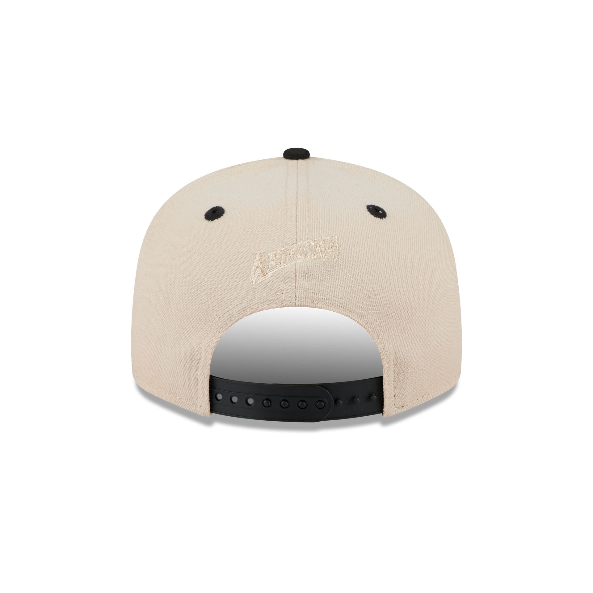 https://cdn.shopify.com/s/files/1/0601/2554/4675/files/60586779_9FIFTY_TEAMART_ARIDIA_OTC_R.jpg?v=1728999914