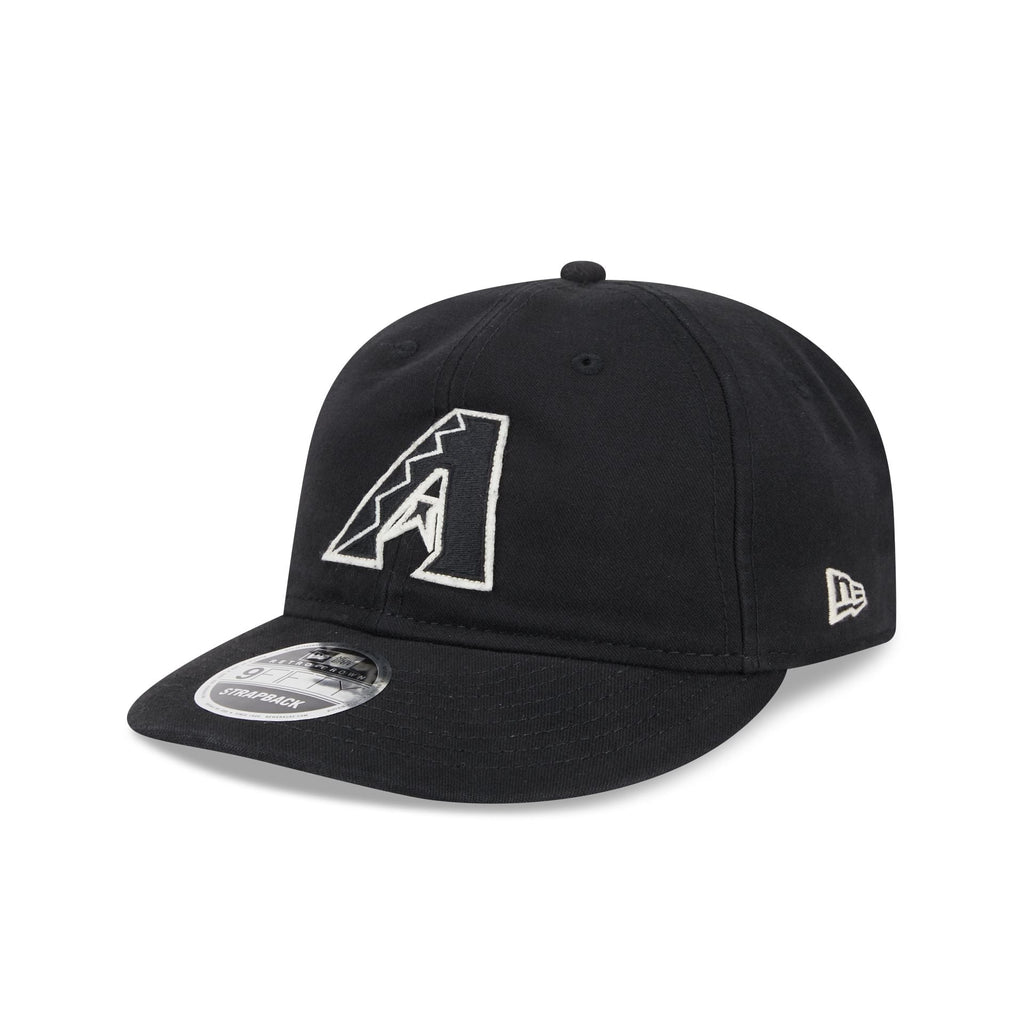 https://cdn.shopify.com/s/files/1/0601/2554/4675/files/60586892_RC9FIFTY_CANVASFELTLOGO_ARIDIA_OTC_3QL.jpg?v=1728999913
