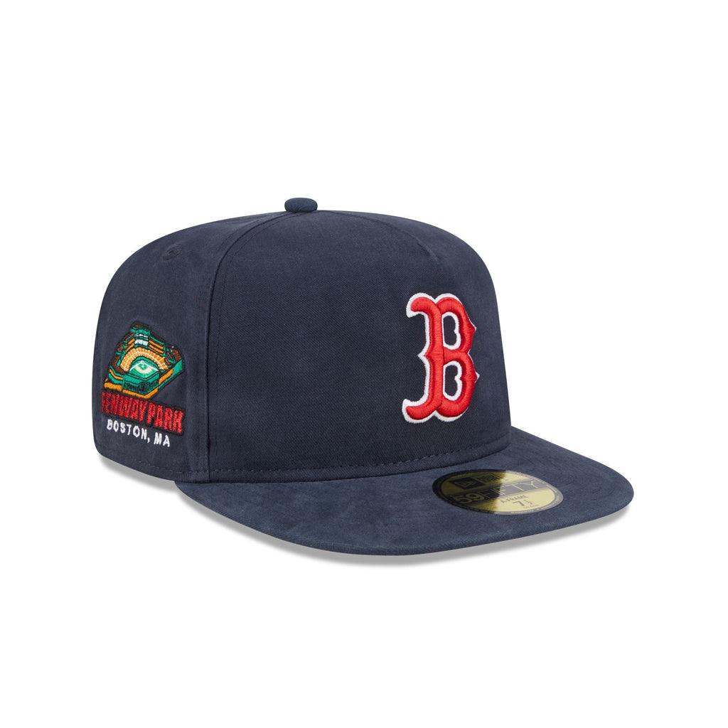 https://cdn.shopify.com/s/files/1/0601/2554/4675/files/60640952_59FIFTYAF_CHAMPIONSHIPSIDEFL_BOSRED_OTC_3QR.jpg?v=1740150431