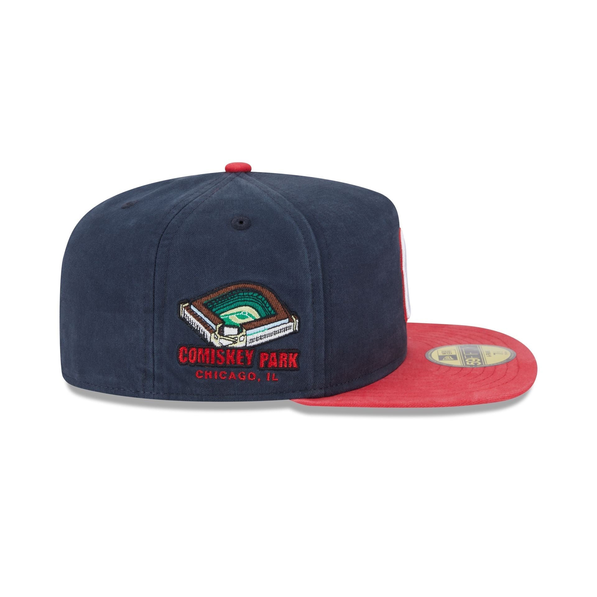 https://cdn.shopify.com/s/files/1/0601/2554/4675/files/60640954_59FIFTYAF_CHAMPIONSHIPSIDEFL_CHIWHI_OTC_RSIDE.jpg?v=1740150431