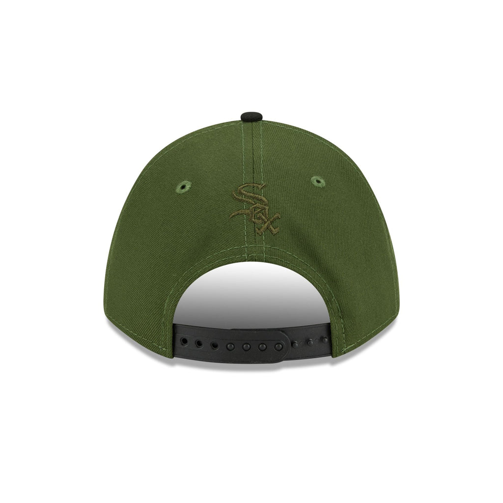 https://cdn.shopify.com/s/files/1/0601/2554/4675/files/60640970_9FORTYMCAF_CITYFEATURE_CHIWHI_RIG_R.jpg?v=1739890277