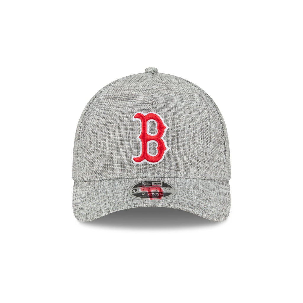 https://cdn.shopify.com/s/files/1/0601/2554/4675/files/60641019_9FORTYMCAF_COTTONWEAVE_BOSRED_GRA_F.jpg?v=1741121222
