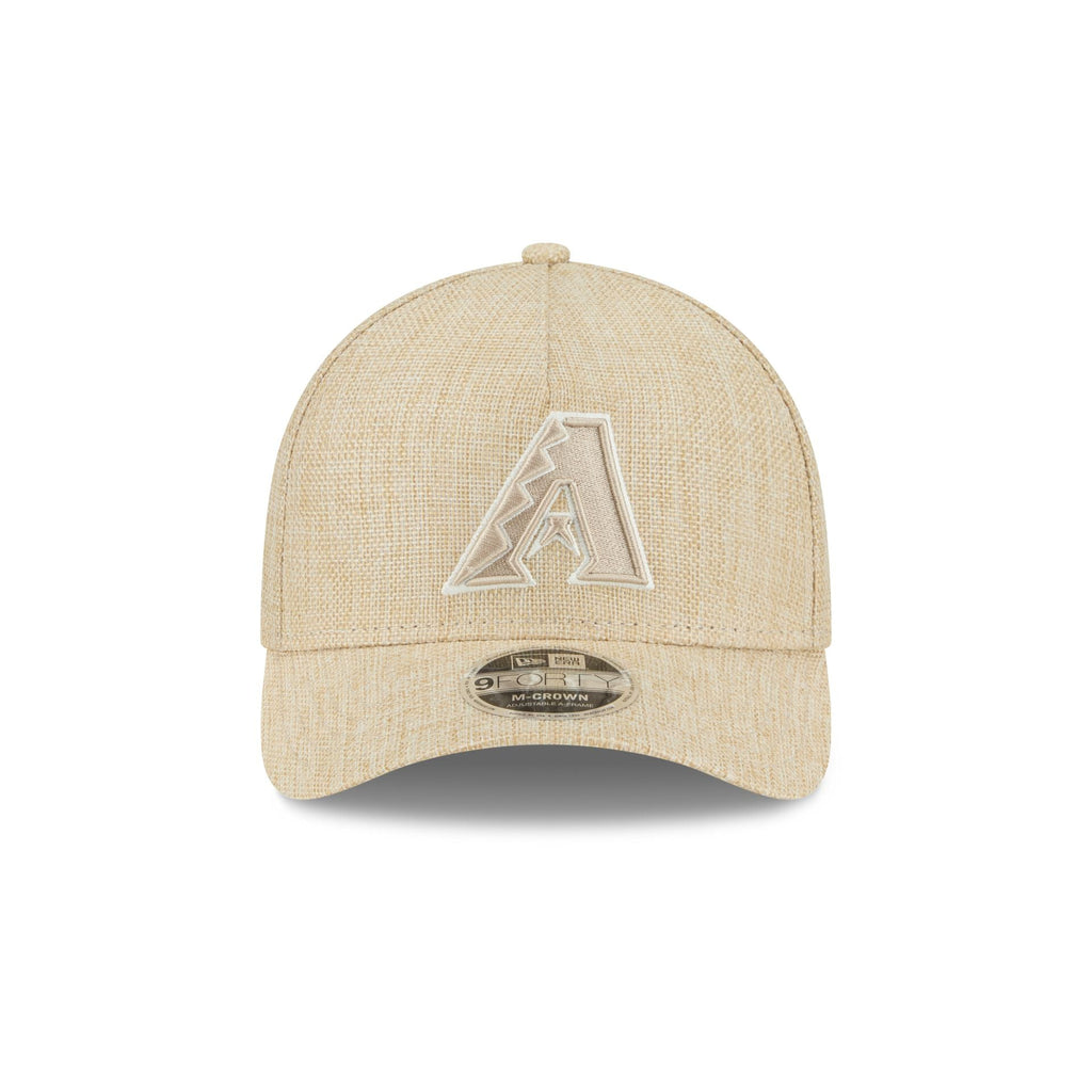 https://cdn.shopify.com/s/files/1/0601/2554/4675/files/60641080_9FORTYMCAF_COTTONWEAVE_ARIDIA_STN_F.jpg?v=1741121220