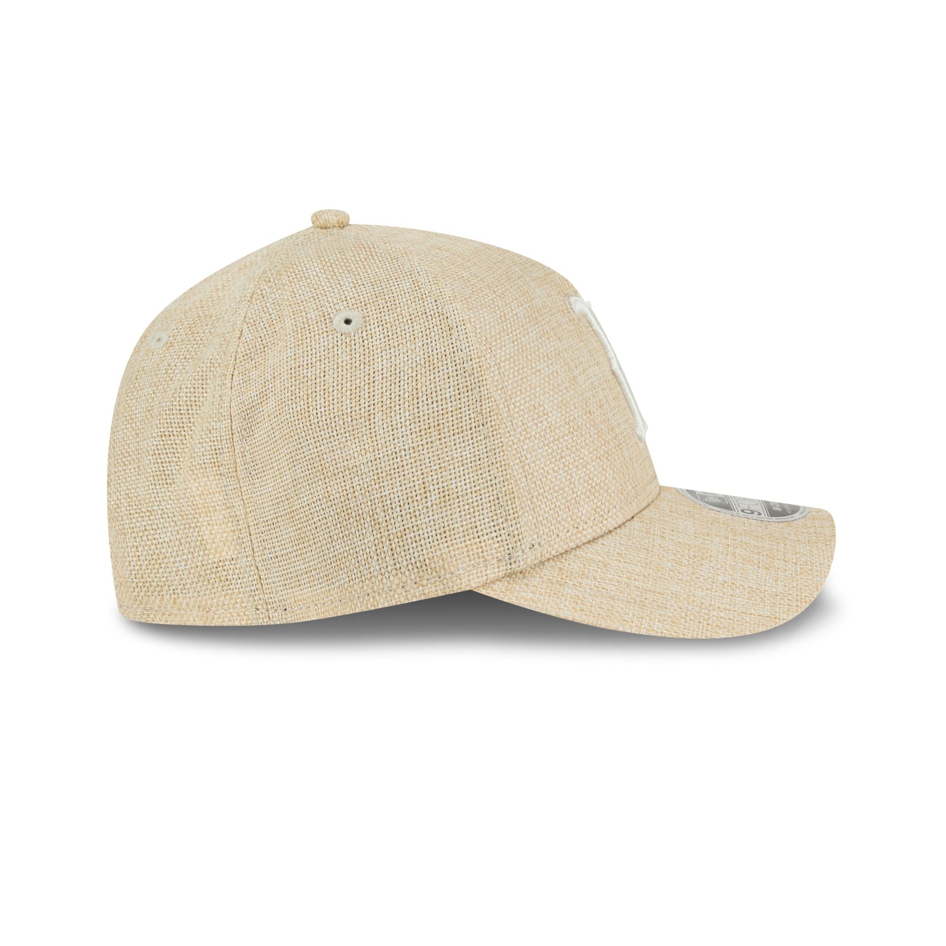 https://cdn.shopify.com/s/files/1/0601/2554/4675/files/60641084_9FORTYMCAF_COTTONWEAVE_BOSRED_STN_RSIDE.jpg?v=1741121225
