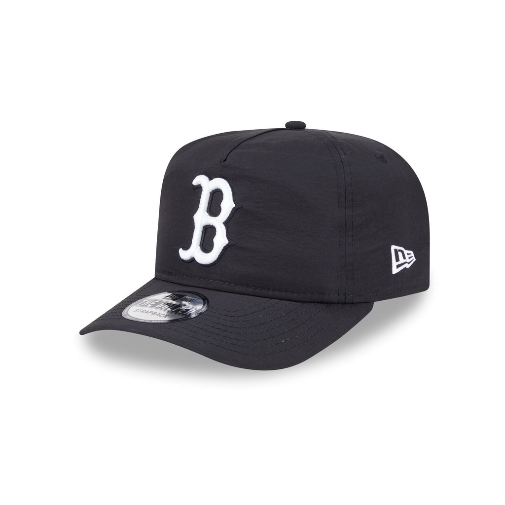https://cdn.shopify.com/s/files/1/0601/2554/4675/files/60641106_GOLFER_EVERYDAYNYLON_BOSRED_BLK_3QL.jpg?v=1740520629