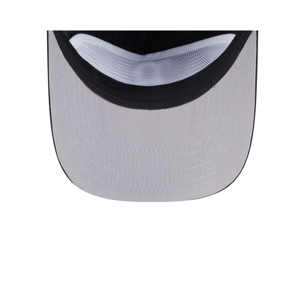 https://cdn.shopify.com/s/files/1/0601/2554/4675/files/60641106_GOLFER_EVERYDAYNYLON_BOSRED_BLK_UV.jpg?v=1740520629