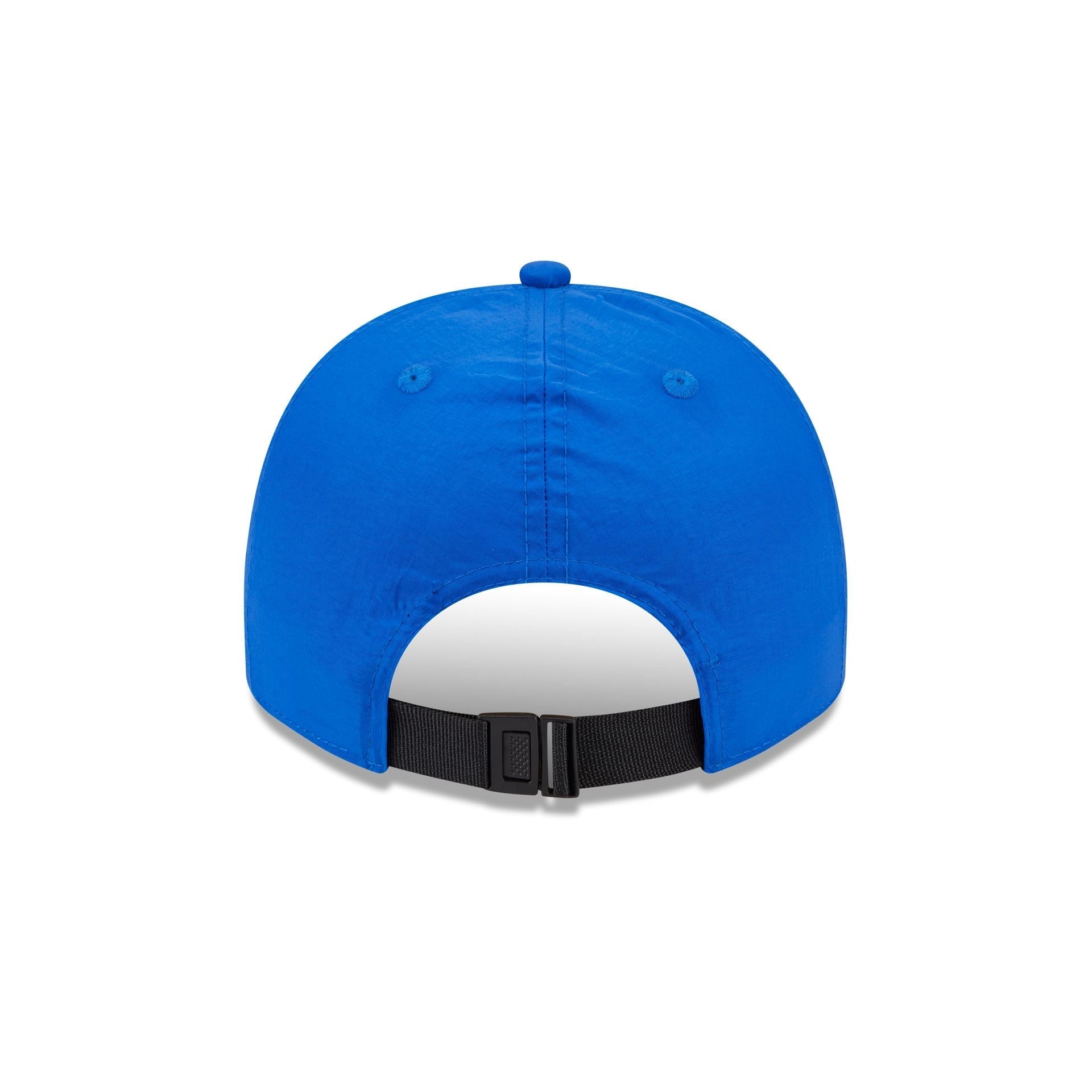 https://cdn.shopify.com/s/files/1/0601/2554/4675/files/60641133_GOLFER_EVERYDAYNYLON_ARIDIA_LRY_R.jpg?v=1740520619