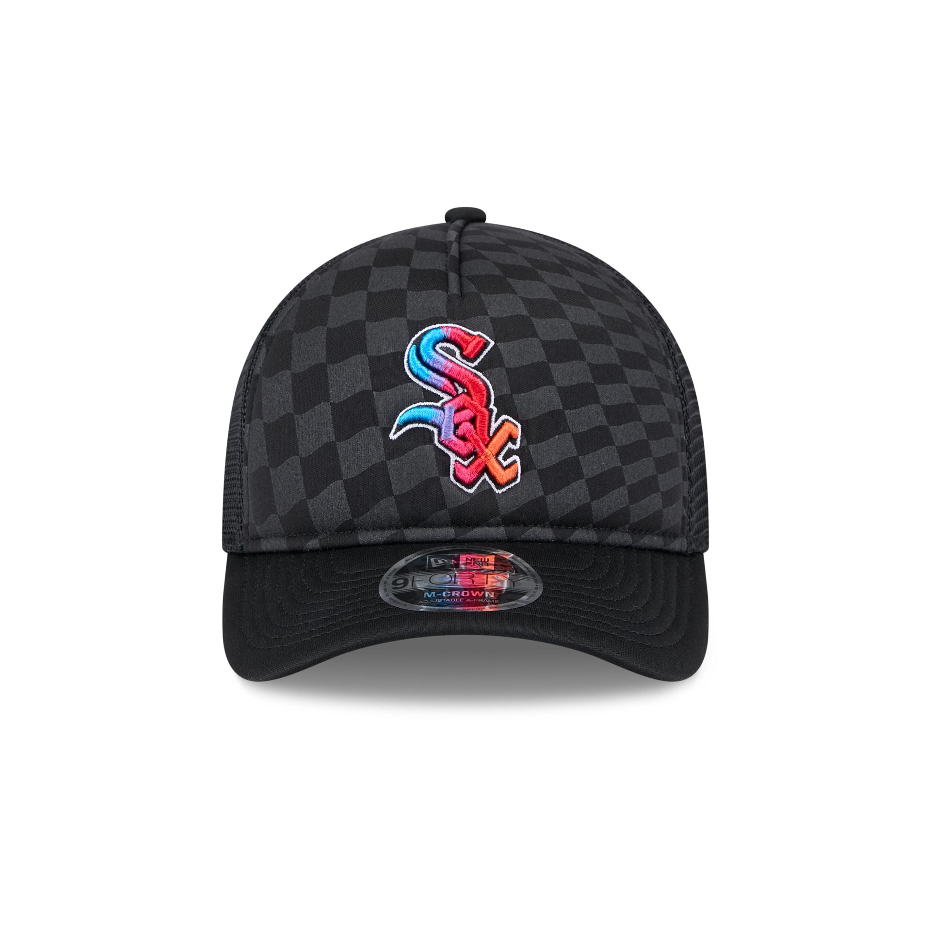 https://cdn.shopify.com/s/files/1/0601/2554/4675/files/60641185_940MC_20AF_20TRUCKER_GRADIENTRACEWAY_CHIWHI_BLK_F.jpg?v=1738873204