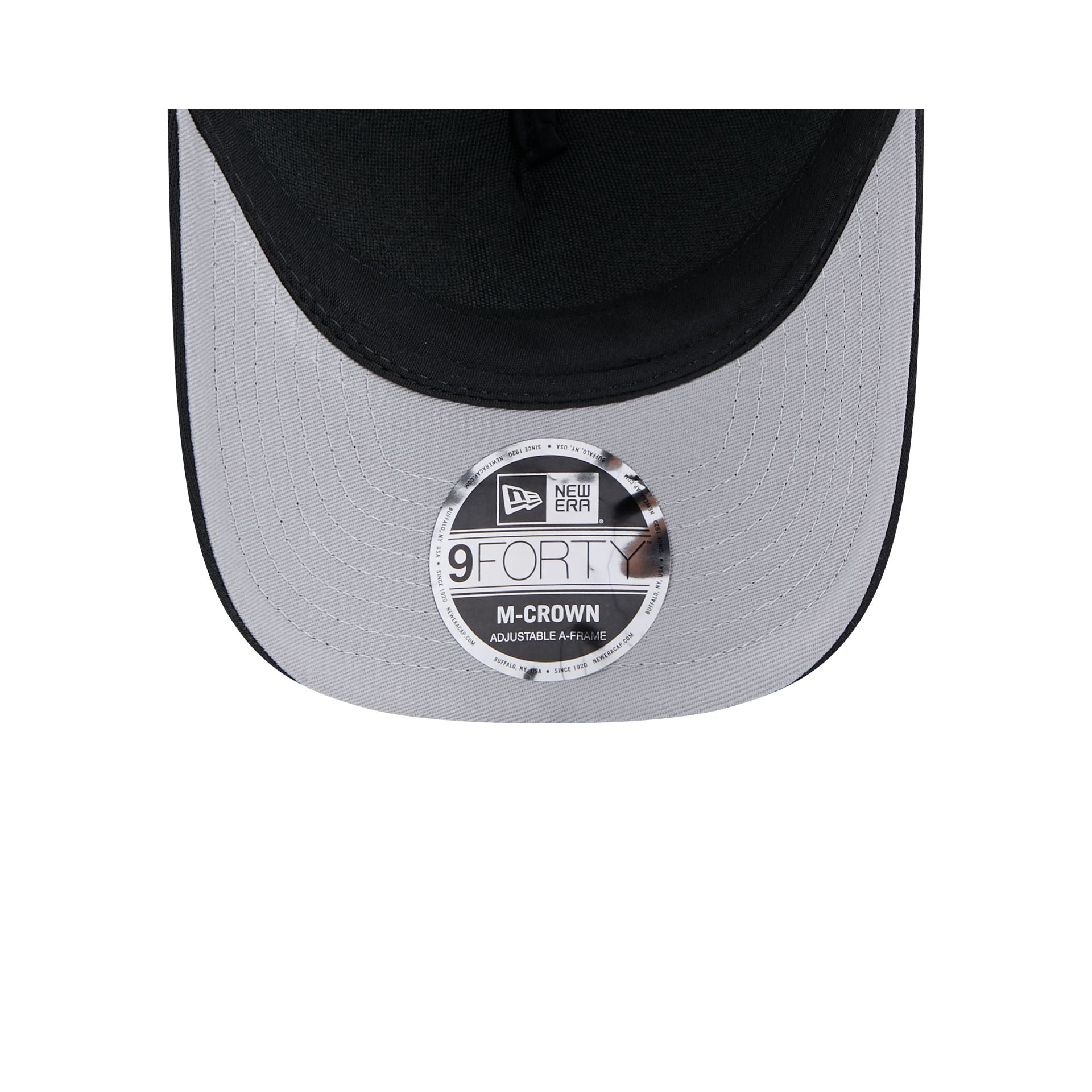 https://cdn.shopify.com/s/files/1/0601/2554/4675/files/60641193_9FORTYMCAF_GRADIENTRACEWAY_ATLBRA_BLK_UV.jpg?v=1738873207