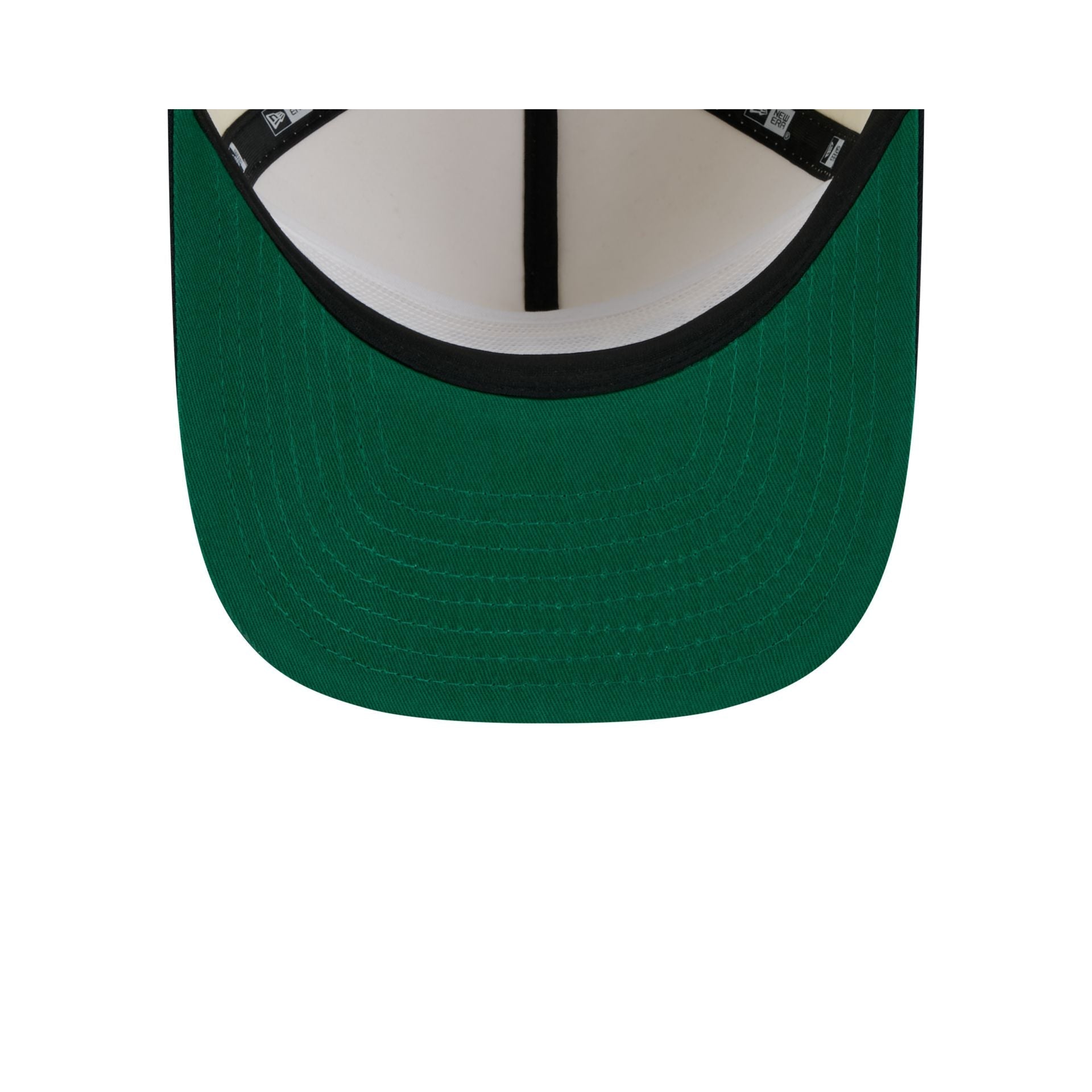 https://cdn.shopify.com/s/files/1/0601/2554/4675/files/60641276_GOLFER_TEAMSCRIBBLE_BOSRED_CHW_UV.jpg?v=1739890274