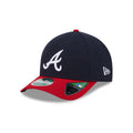 https://cdn.shopify.com/s/files/1/0601/2554/4675/files/60646774_60646918_9FORTYMC_MLBPLYRREP940MC_ATLBRA_OTC_3QL.jpg?v=1736976596