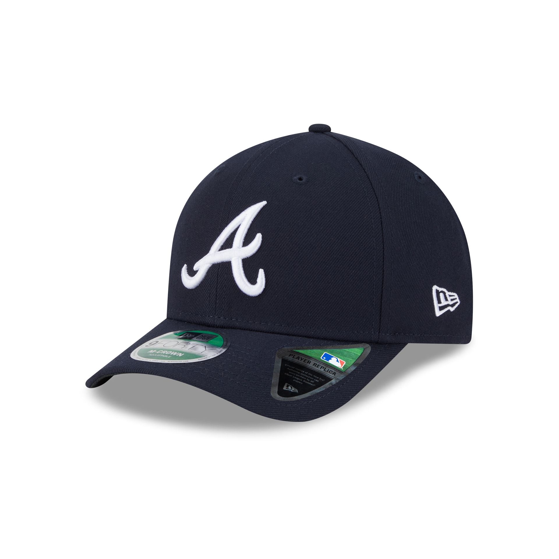 https://cdn.shopify.com/s/files/1/0601/2554/4675/files/60646791_9FORTYMC_MLBPLYRREP940MC_ATLBRA_OTC_3QL.jpg?v=1736976586