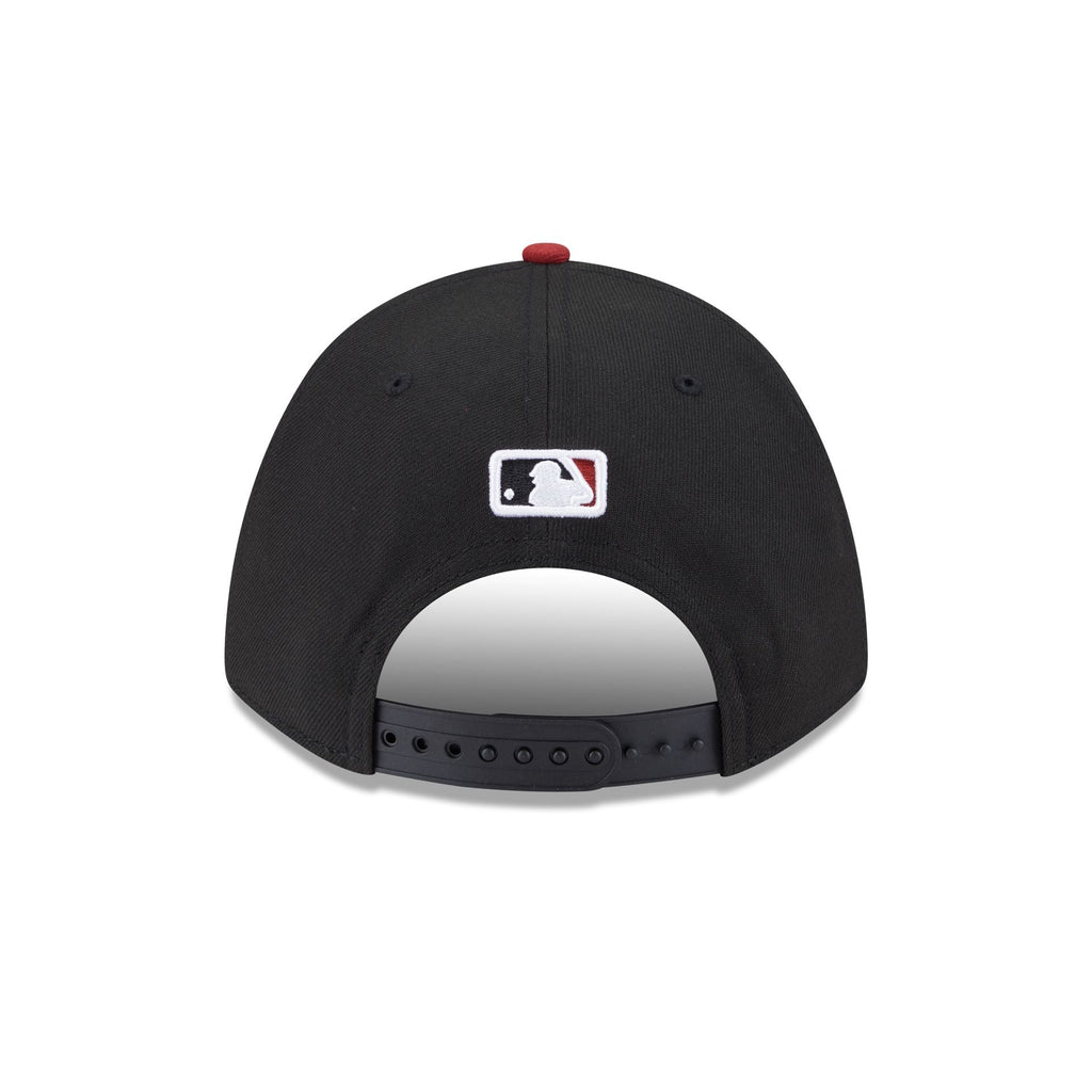 https://cdn.shopify.com/s/files/1/0601/2554/4675/files/60646827_9FORTYMC_MLBPLYRREP940MC_ARIDIA_OTC_R.jpg?v=1736976592