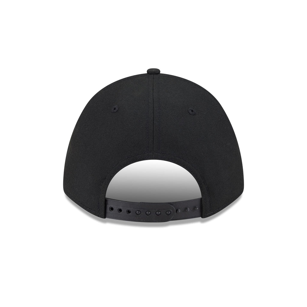 https://cdn.shopify.com/s/files/1/0601/2554/4675/files/60646915_9FORTYMC_MLBTEAM940MC_BOSRED_WHI_R.jpg?v=1736976594