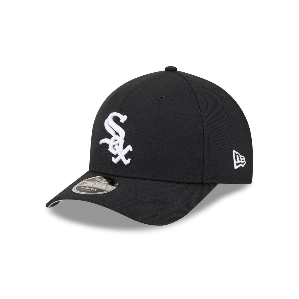 https://cdn.shopify.com/s/files/1/0601/2554/4675/files/60646917_9FORTYMC_MLBTEAM940MC_CHIWHI_WHI_3QL.jpg?v=1743441853