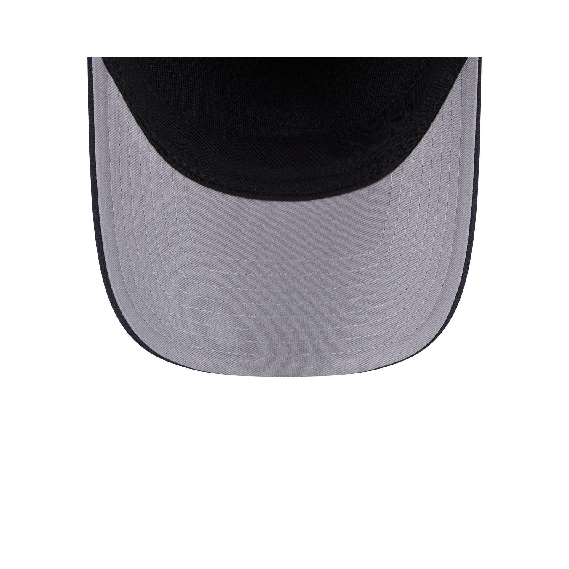 https://cdn.shopify.com/s/files/1/0601/2554/4675/files/60647002_9FORTYMCAF_CHS940MCAF25205_BOSRED_OTC_UV.jpg?v=1736976588
