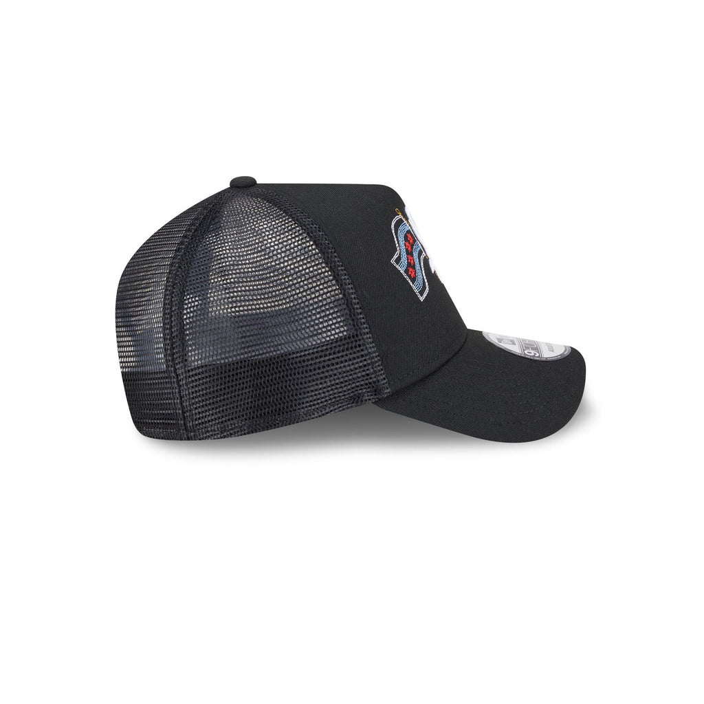 https://cdn.shopify.com/s/files/1/0601/2554/4675/files/60656366_9FORTYAF_STATESTITCH_CHIWHI_OTC_RSIDE.jpg?v=1739890274