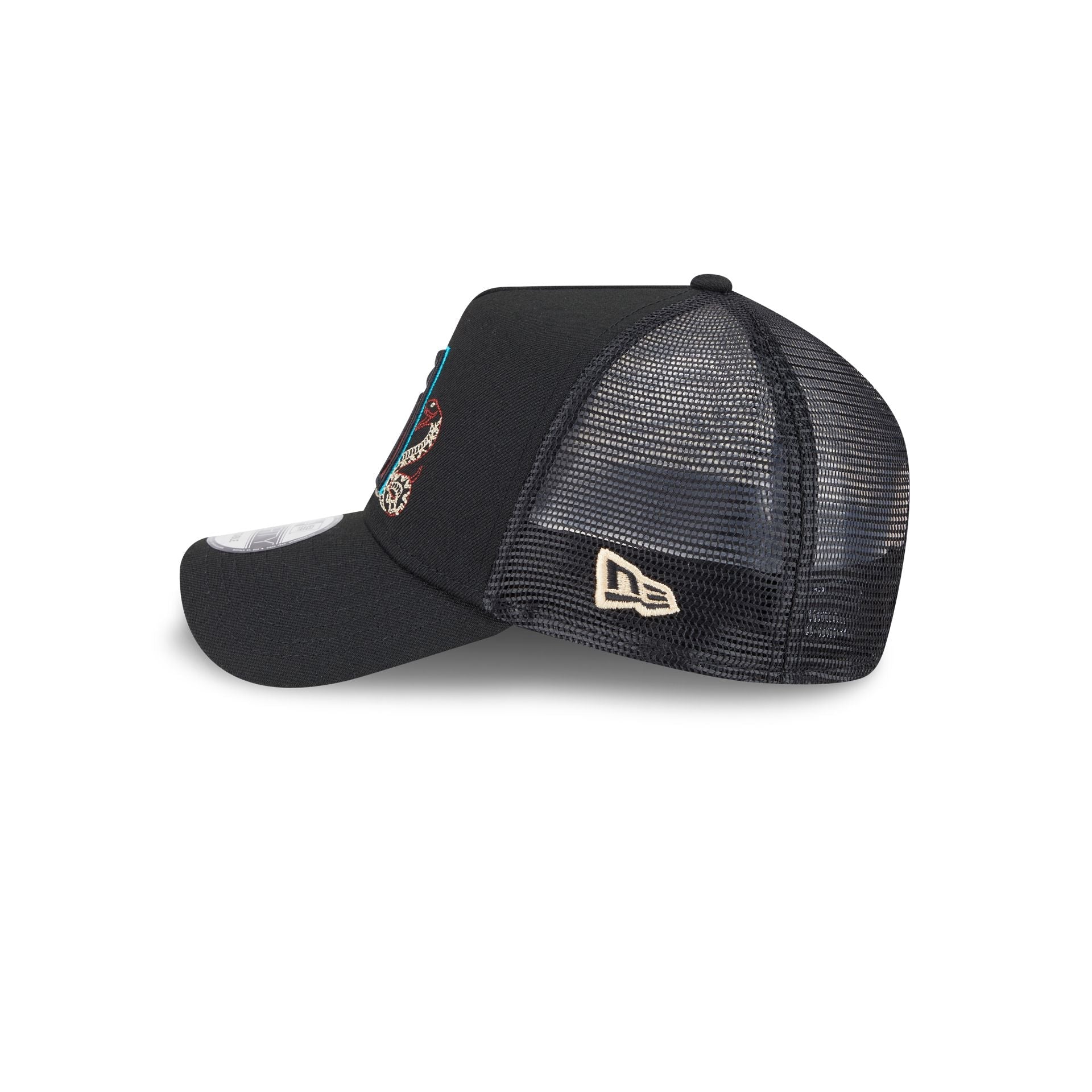 https://cdn.shopify.com/s/files/1/0601/2554/4675/files/60656371_9FORTYAF_STATESTITCH_ARIDIA_OTC_LSIDE.jpg?v=1739890273
