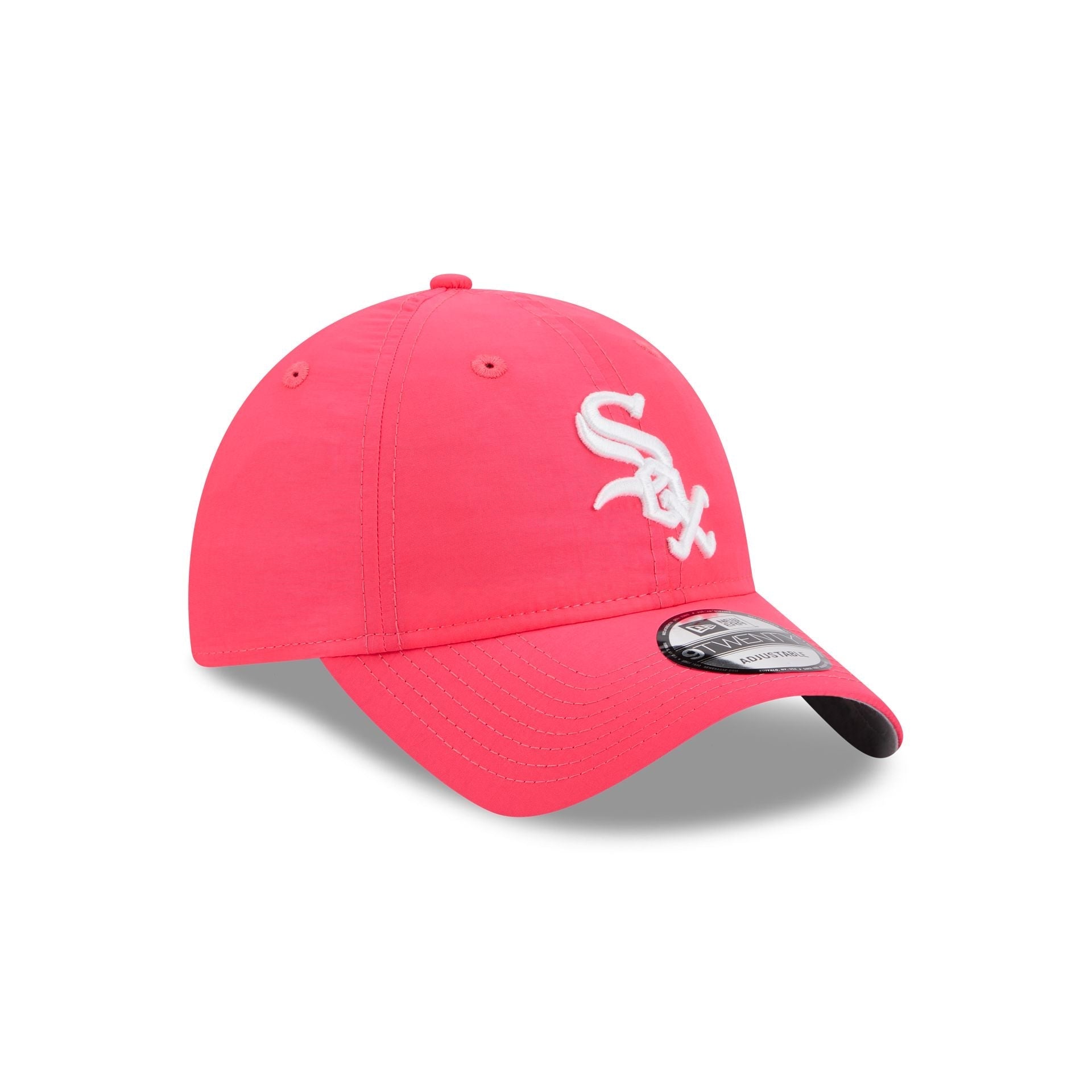 https://cdn.shopify.com/s/files/1/0601/2554/4675/files/60656388_9TWENTY_EVERYDAYNYLON_CHIWHI_XPK_3QR.jpg?v=1740520617